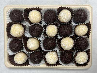Brigadeiros y Beijiños